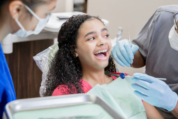 Best Emergency Tooth Extraction  in Enochville, NC